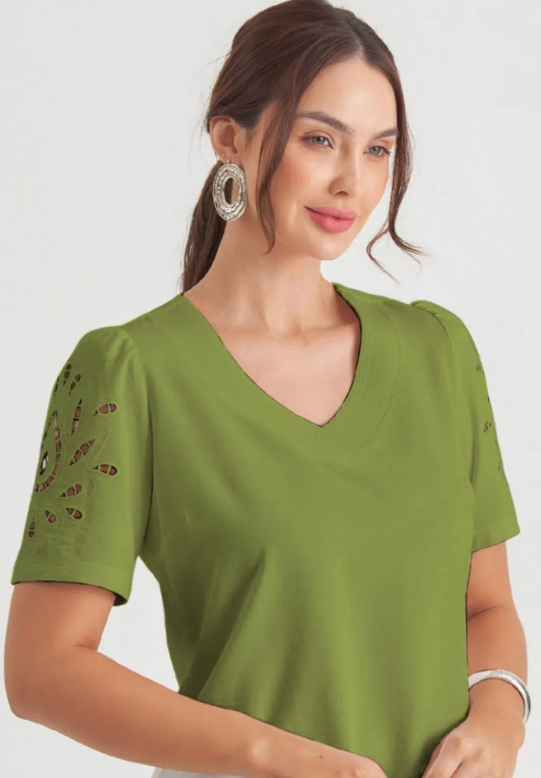 BLUSA MANGA BORDADA