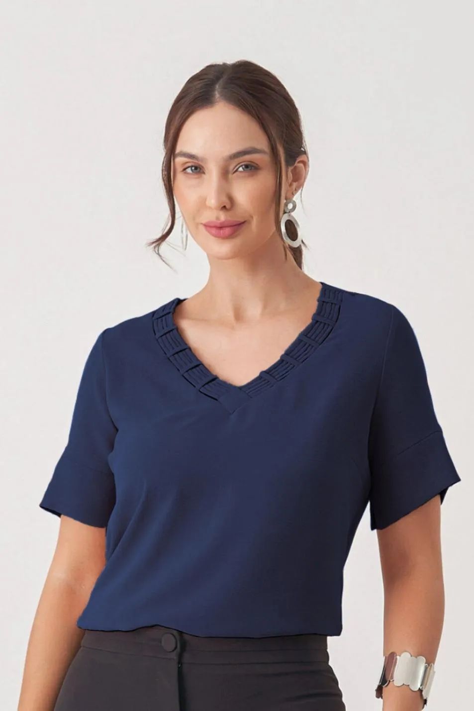 BLUSA V ROLOTÊS PASSANTE