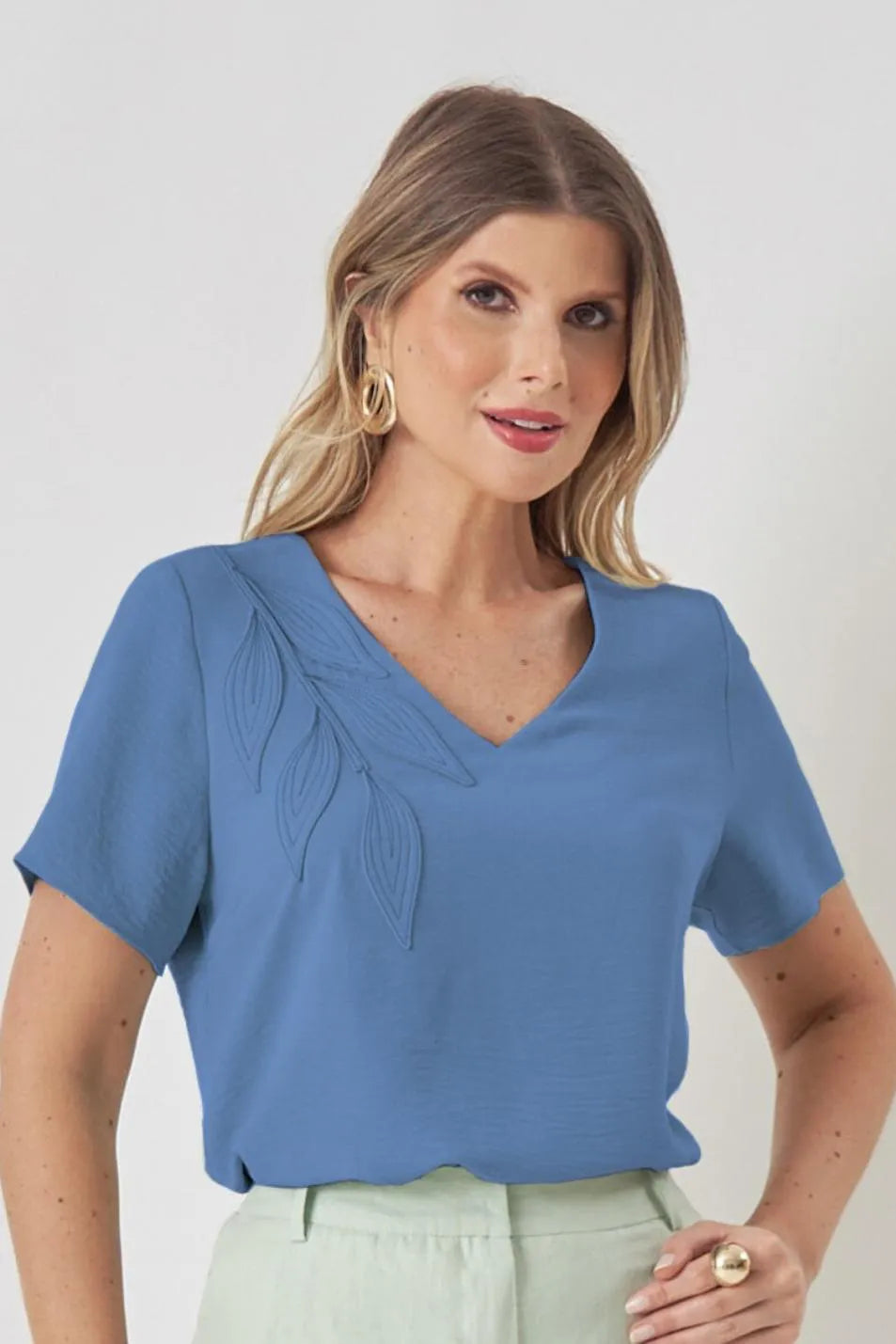 BLUSA FOLHA PESPONTADAS