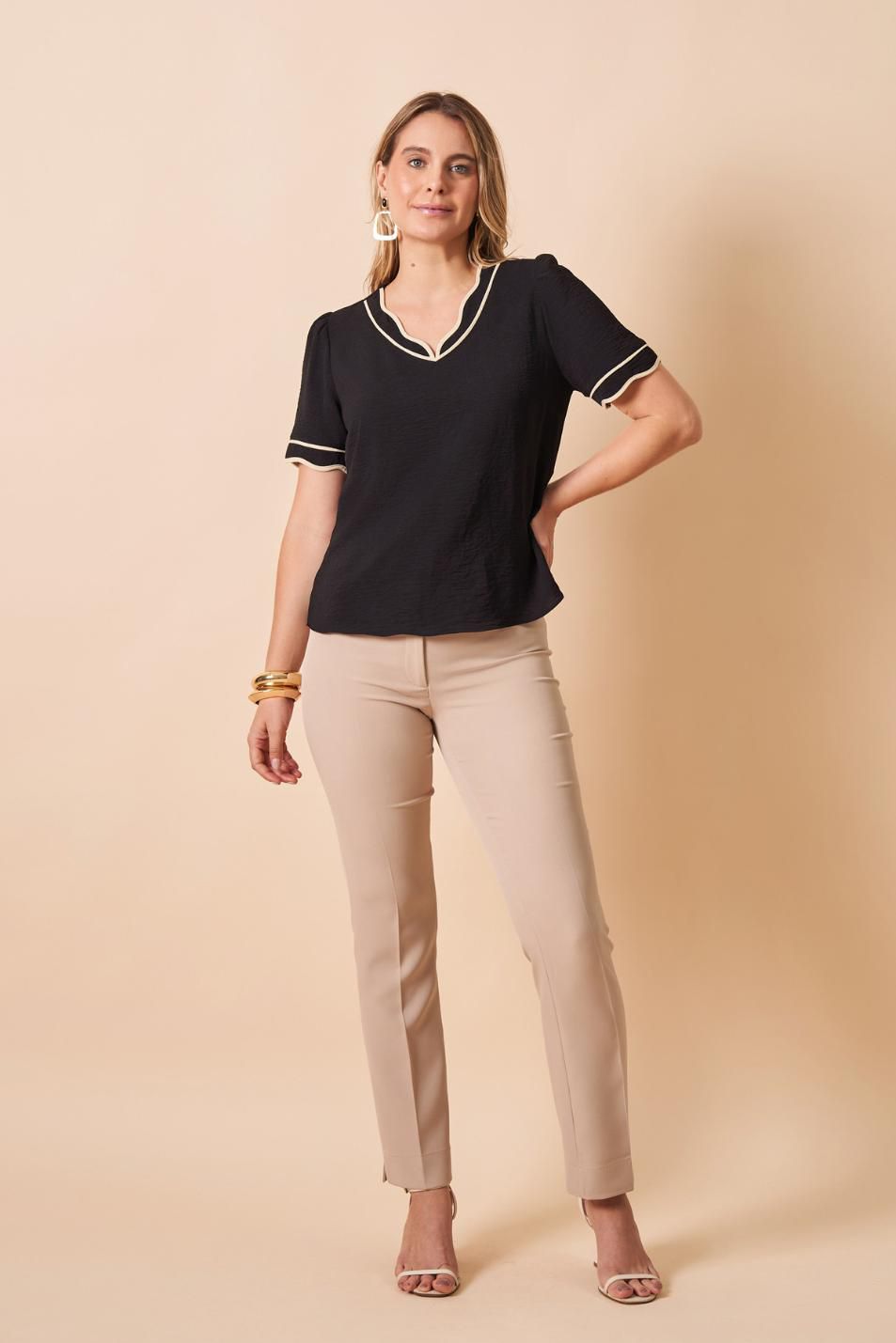 BLUSA DETALHE DE VIÉS DUPLO EM CONTRASTE