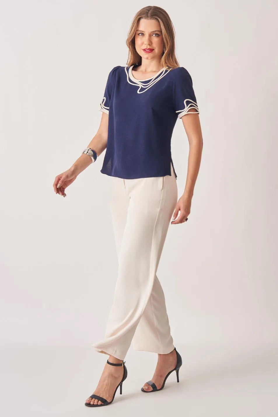 BLUSA CORDÃO EM CURVAS