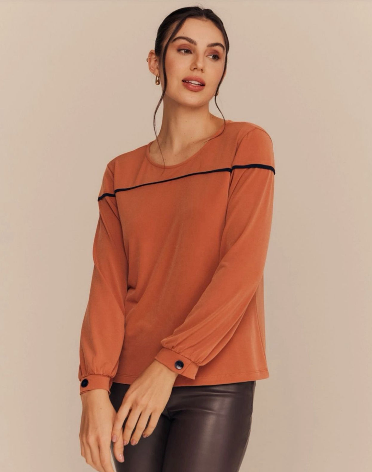 blusa detalhe vivo